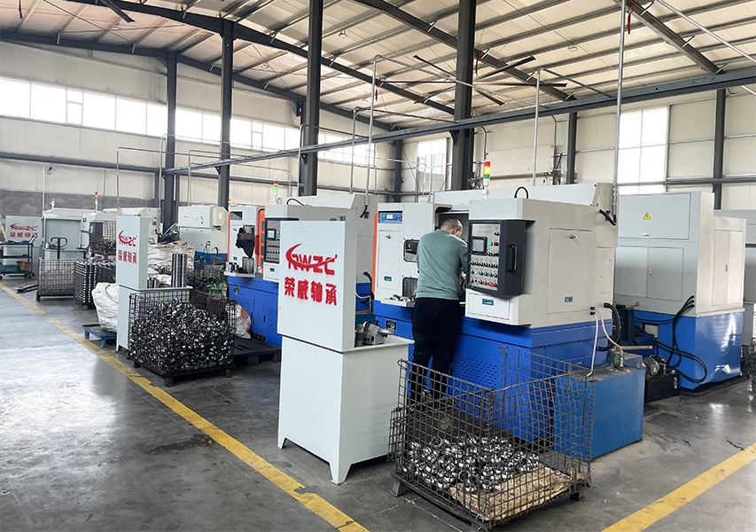 Fine grinding products